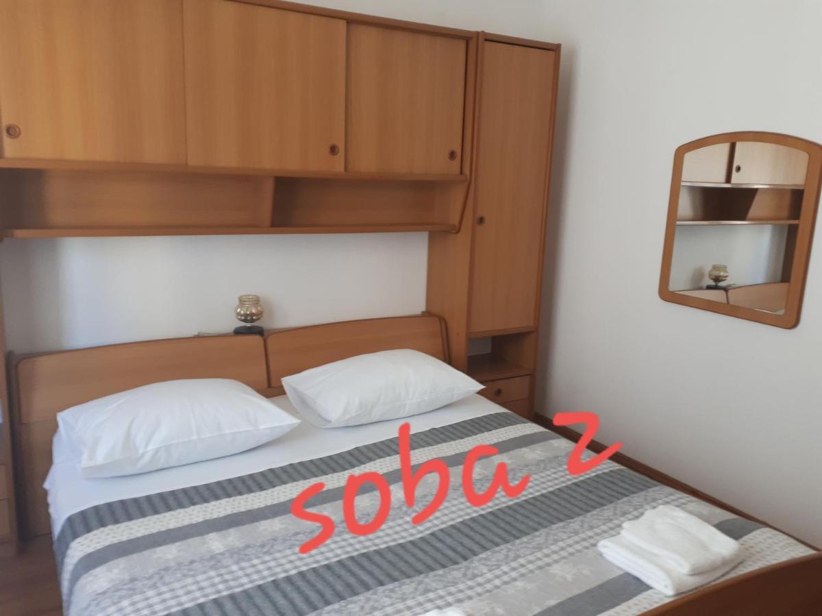 Apartman Emilio Baška Voda Kültér fotó