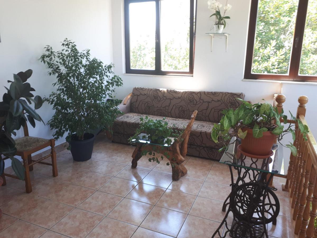 Apartman Emilio Baška Voda Kültér fotó